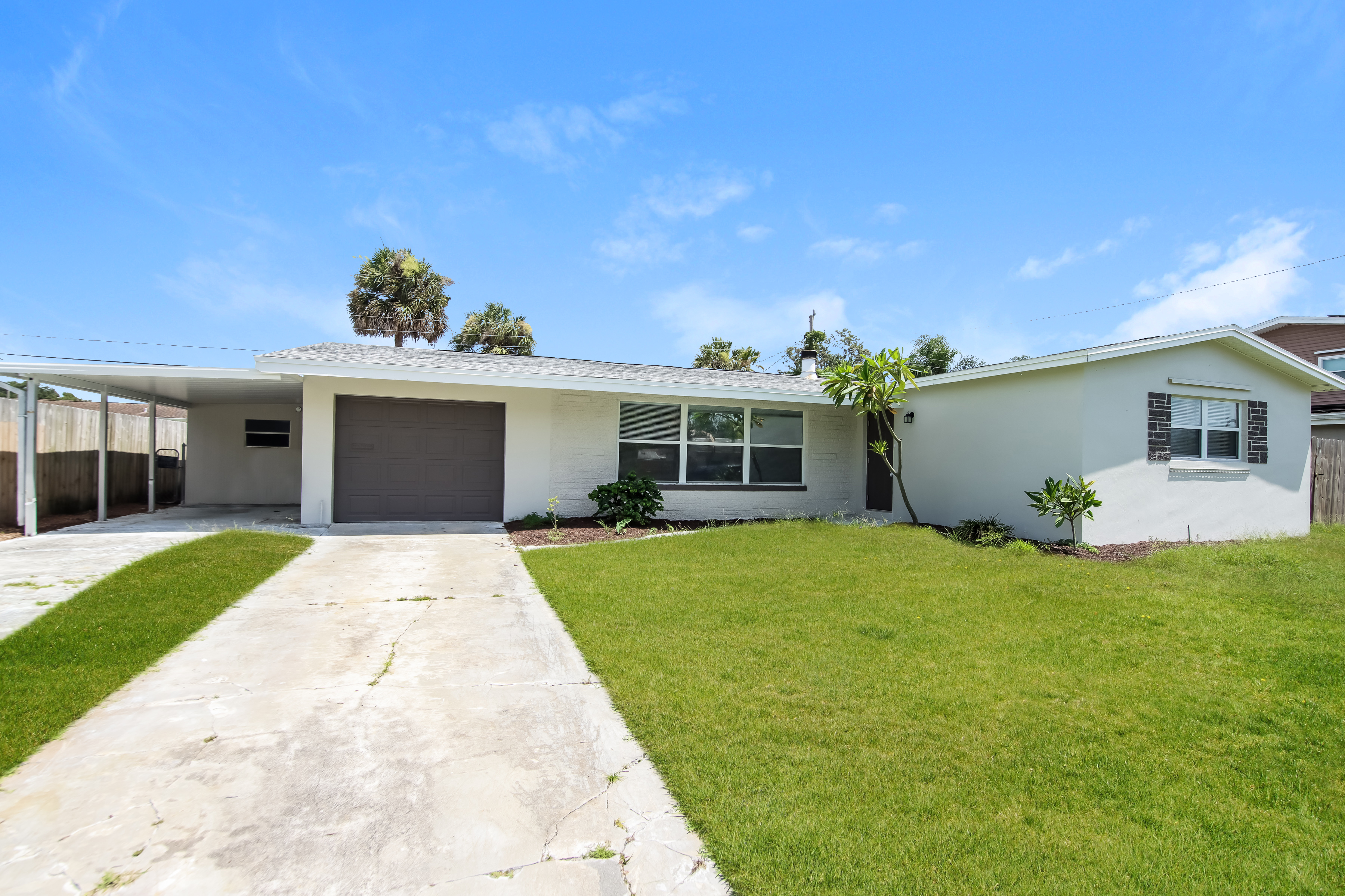 1750 DODGE CIR N MELBOURNE, FL 32935